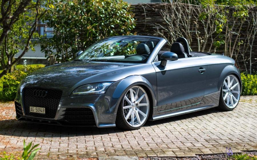 Audi TT Roadster on Vossen Wheels (VFS1) '2017